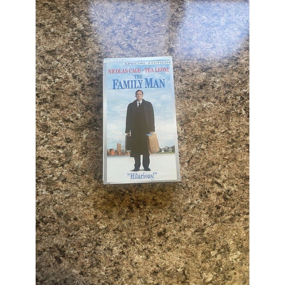 The Family Man (VHS, 2001) #86035 Nicolas Cage Brand New Factory‎ Sealed